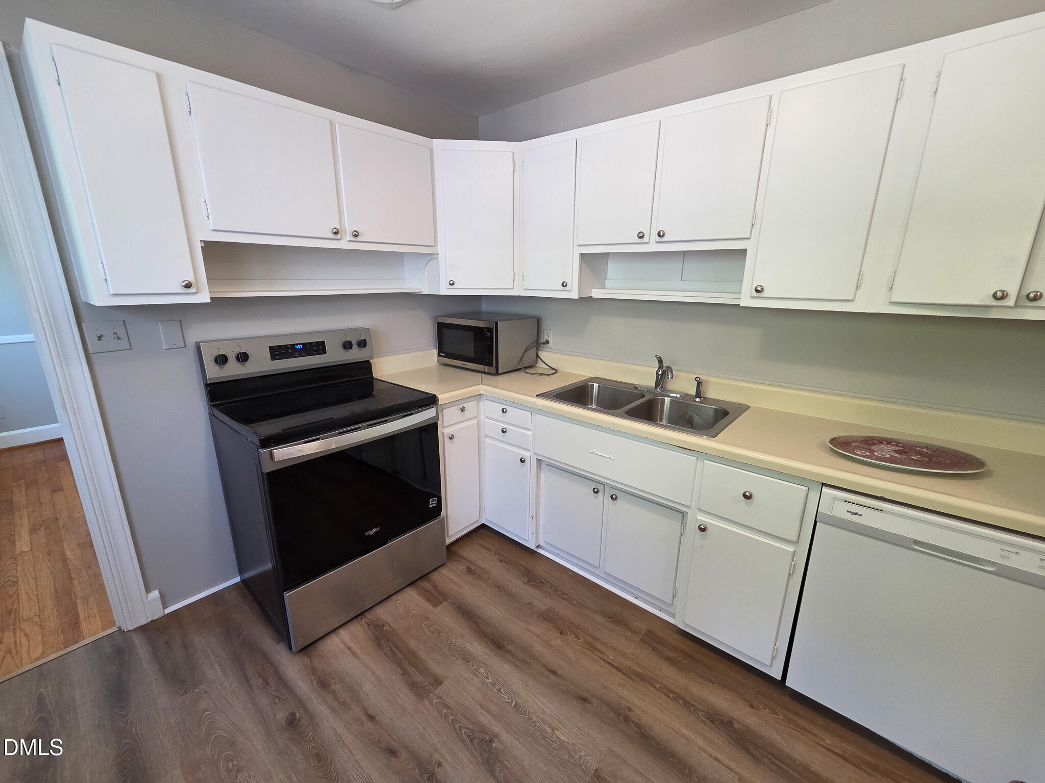 3428 Wade Avenue Raleigh, NC 27607 - Photo 22 of 33 20260615_141230
