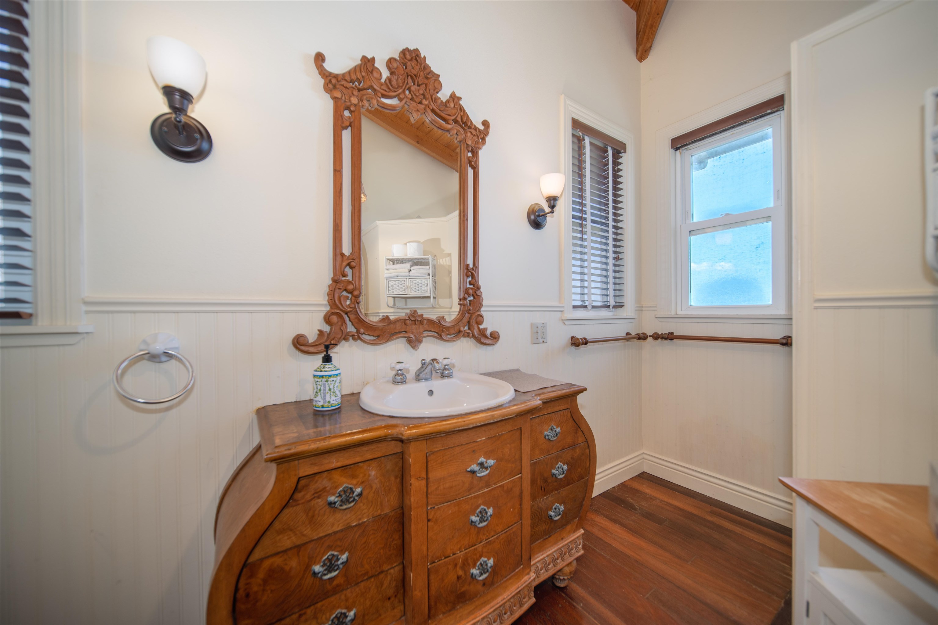 4955 Uakea Road Hana, HI 96713 - Photo 22 of 36 a bathroom with a sink and a mirror