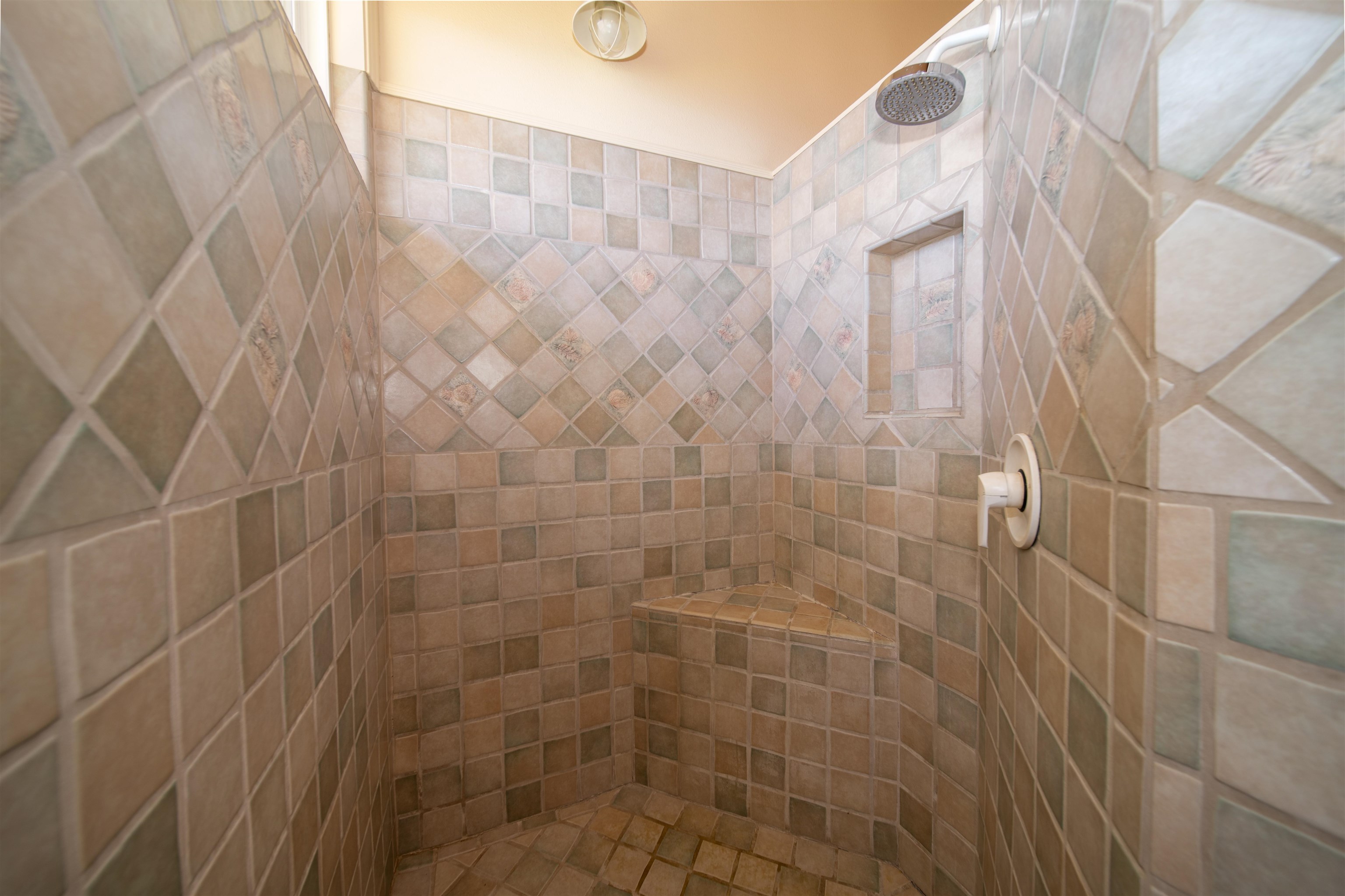 4955 Uakea Road Hana, HI 96713 - Photo 23 of 36 a bathroom with a shower