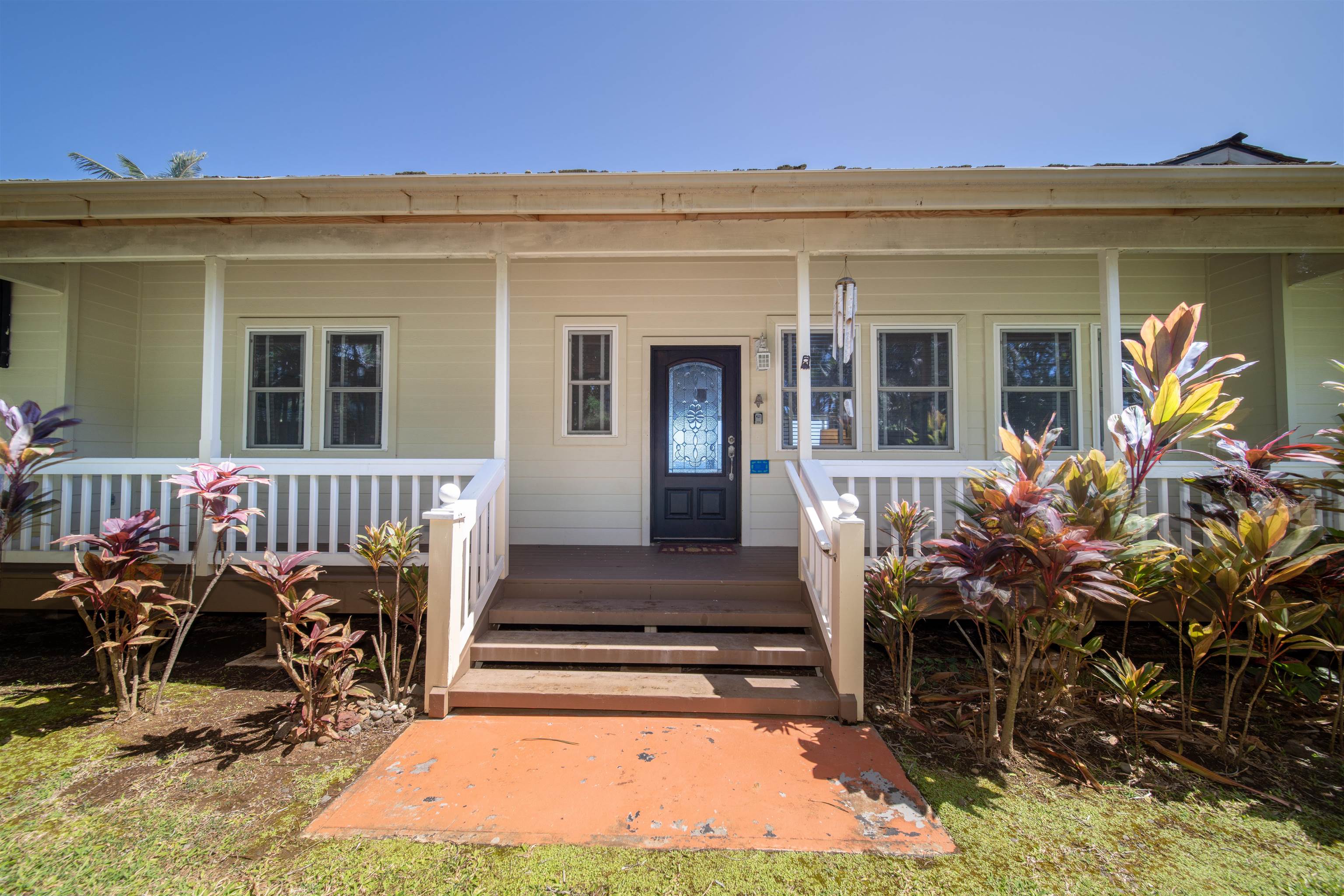 4955 Uakea Road Hana, HI 96713 - Photo 28 of 36 front view of a house with a porch