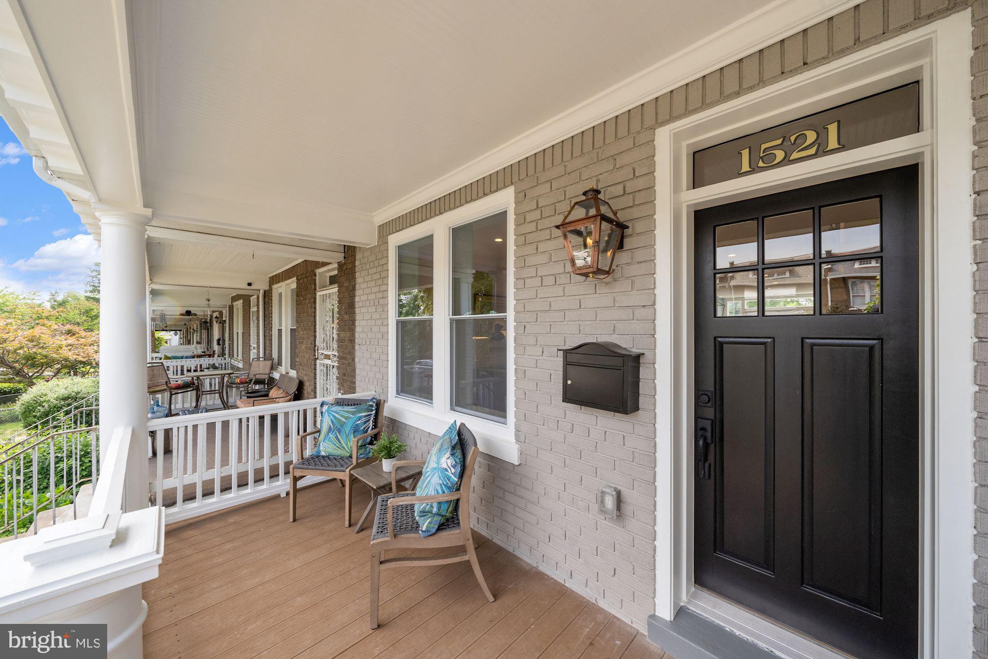 1521 D Street Northeast Washington, DC 20002 - Photo 2 of 35