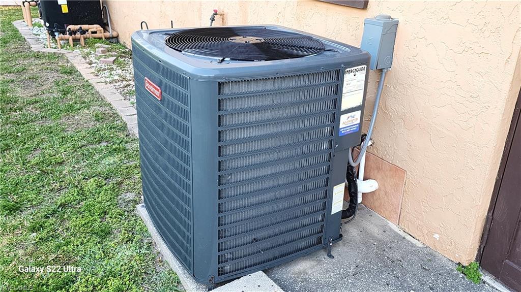6277 Park Road Fort Myers, FL 33908 - Photo 15 of 17 New A/C, electrical, plumbing in 2022!