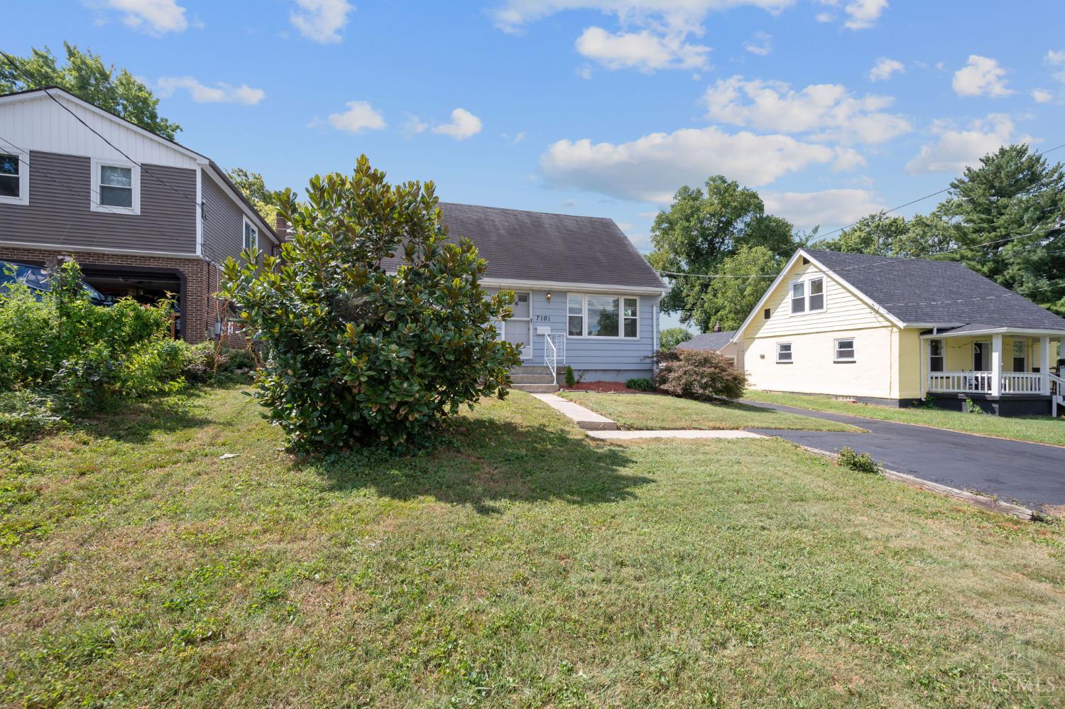 7101 Dunn Road Cincinnati, OH 45230 - Photo 6 of 50
