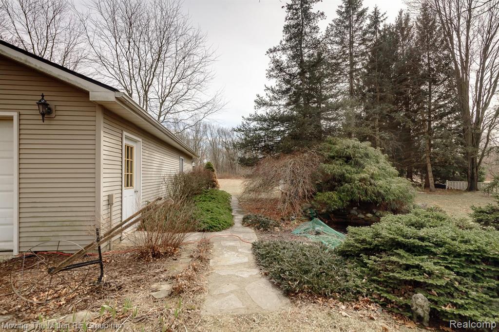 42797 Fret Road Belleville, MI 48111 - Photo 48 of 59