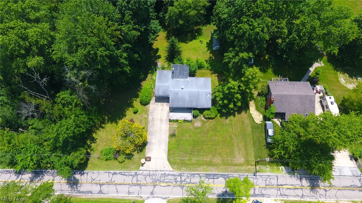 1954 Merrill Road Kent, OH 44240 - Photo 6 of 33 Gallery Image 6