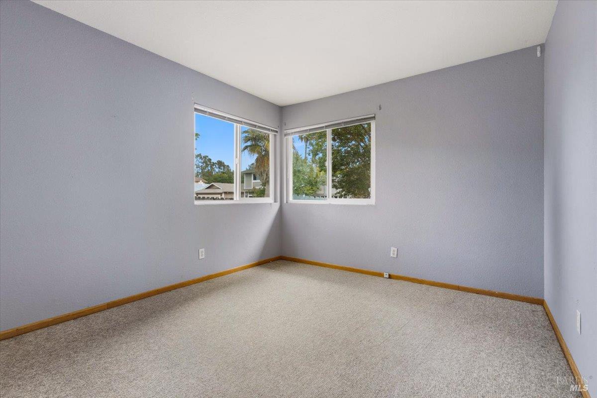 980 Stanislaus Way Santa Rosa, CA 95401 - Photo 25 of 35 Gallery Image 25