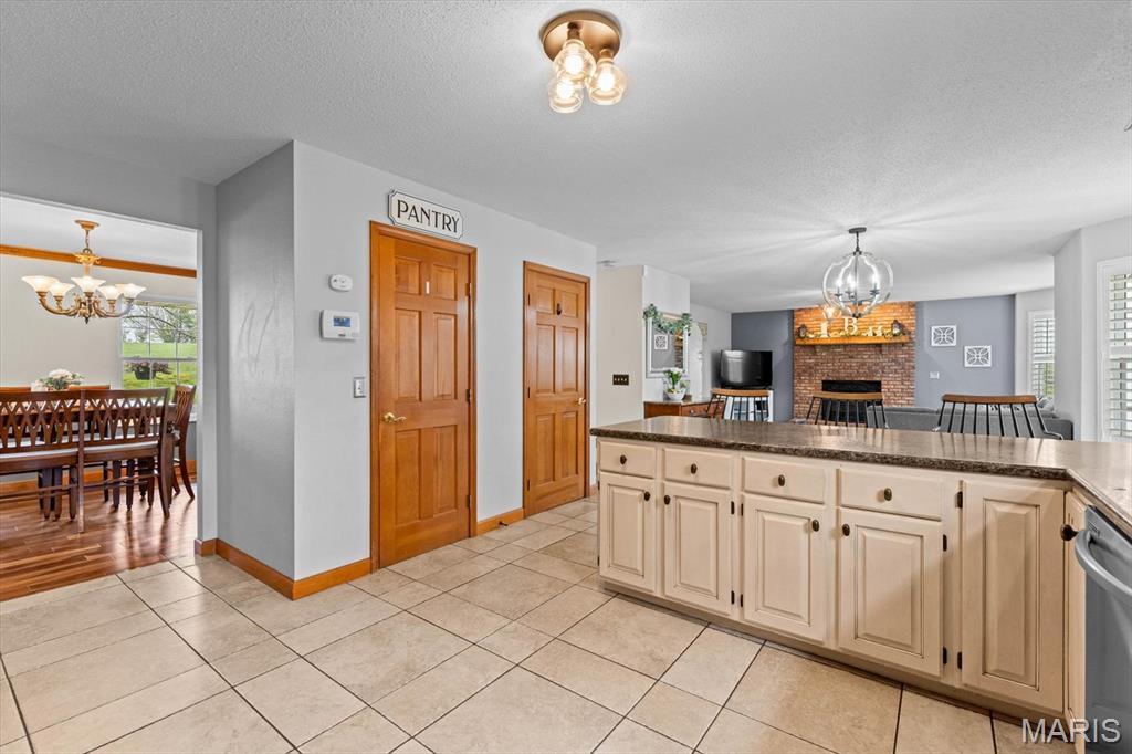 8548 Oak Hill School Road Lebanon, IL 62254 - Photo 21 of 61 Gallery Image 21