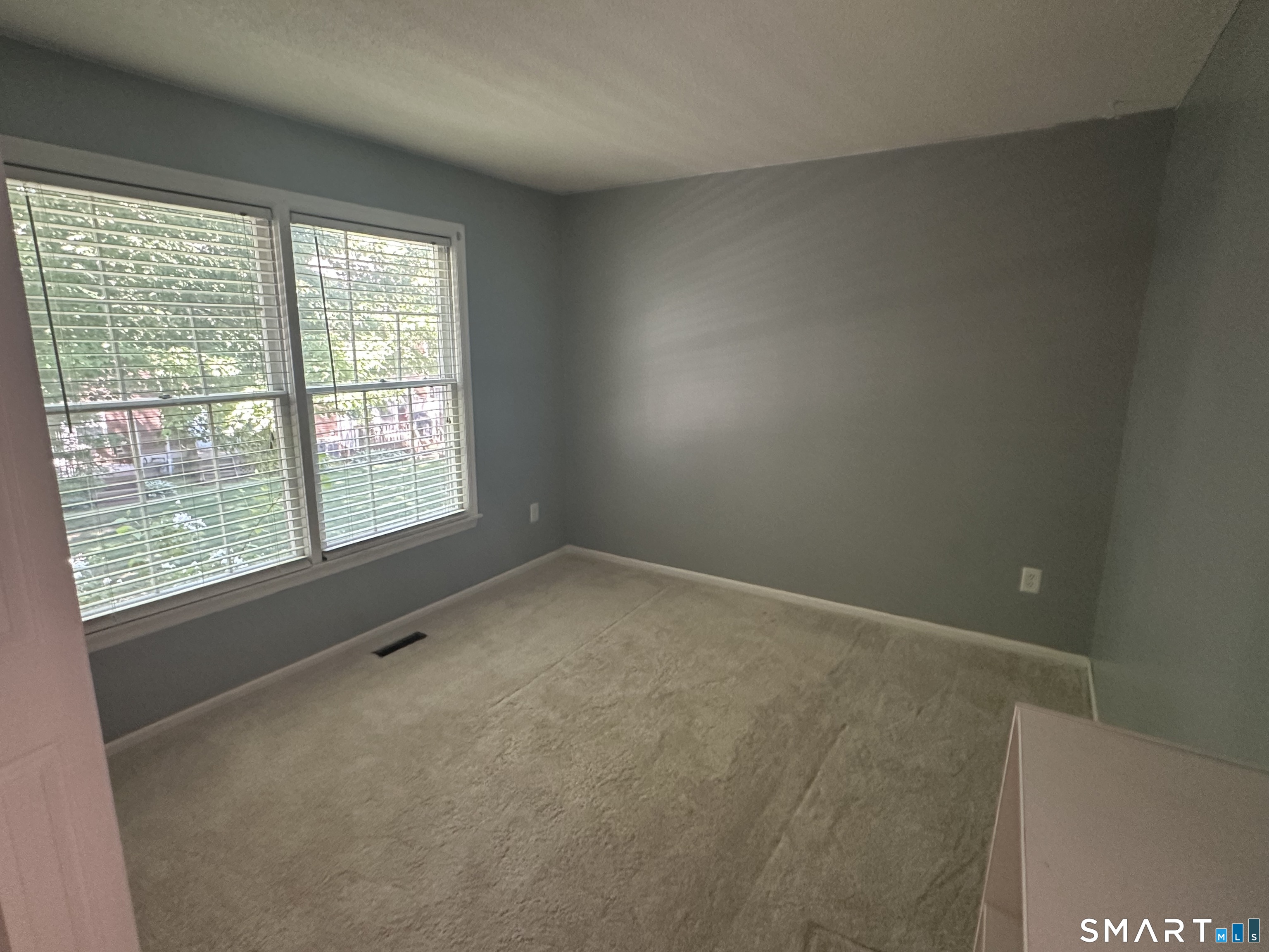 151 Foxbridge Village Road, Unit 151 Branford, CT 06405 - Photo 12 of 18