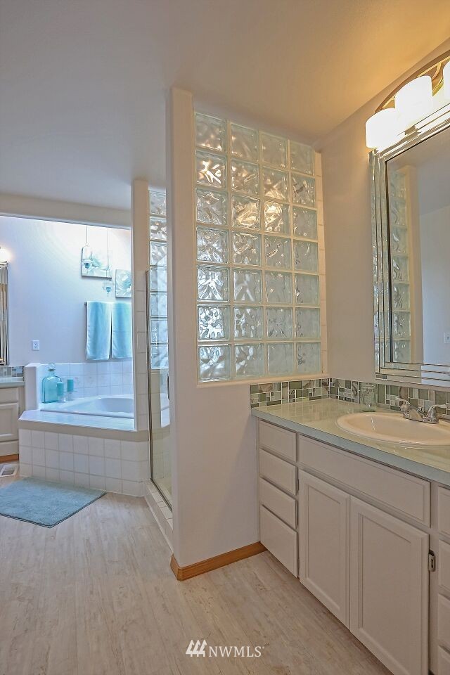 5698 Clover Valley Road Southeast Port Orchard, WA 98367 - Photo 15 of 25 Gallery Image 15