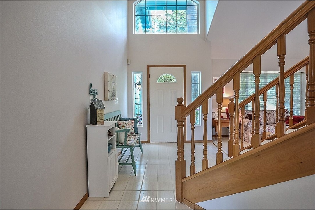 5698 Clover Valley Road Southeast Port Orchard, WA 98367 - Photo 3 of 25 Gallery Image 3
