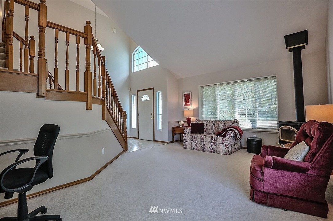 5698 Clover Valley Road Southeast Port Orchard, WA 98367 - Photo 5 of 25 Gallery Image 5