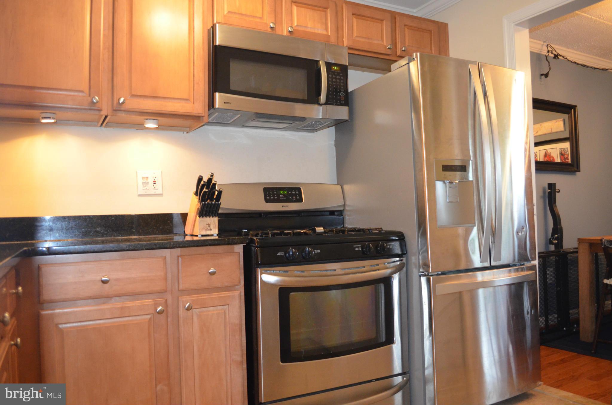 2618 Fort Farnsworth Road, Unit 237 1D Alexandria, VA 22303 - Photo 18 of 30 Kitchen