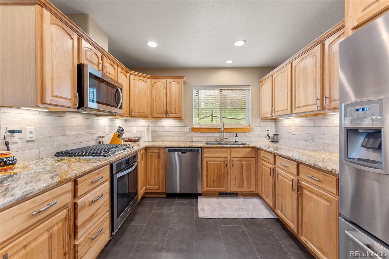29962 Spruce Road Evergreen, CO 80439 - Photo 10 of 30 Gallery Image 10
