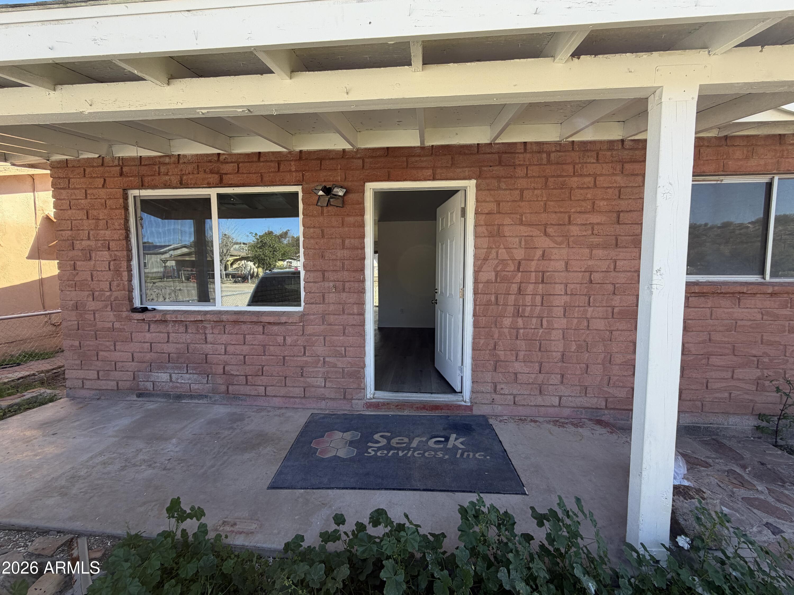 419 4th Street Winkelman, AZ 85192 - Photo 18 of 24 Entry Brad Christman