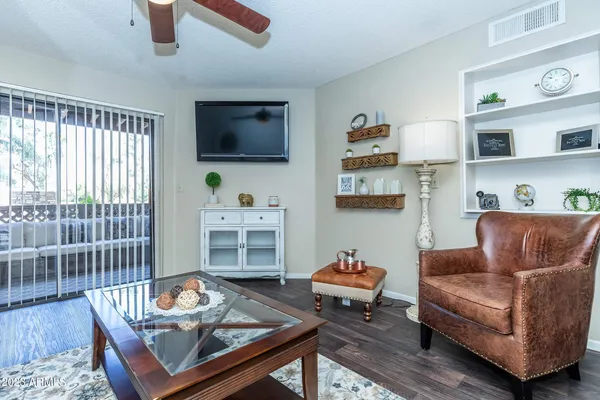 $1,442 | 6445 South Maple Avenue, Unit 2, Tempe, AZ 85283
