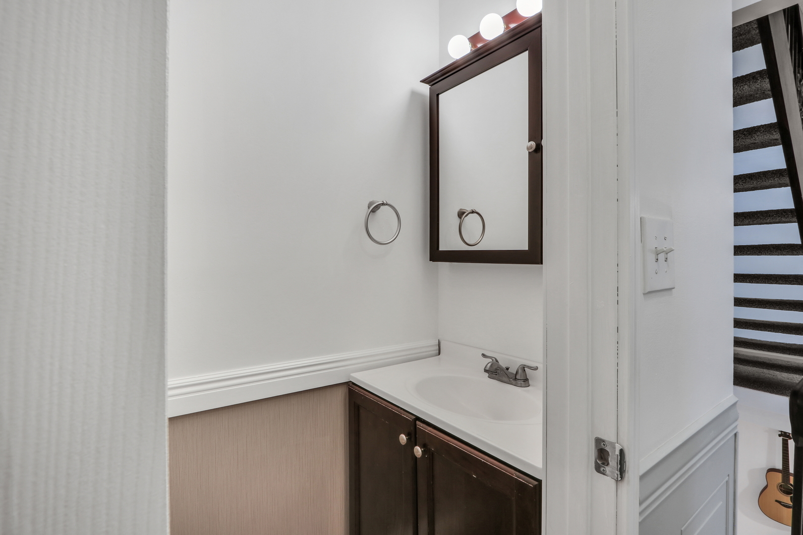 1038 Inverrary Lane Deerfield, IL 60015 - Photo 9 of 19 a utility room with a sink