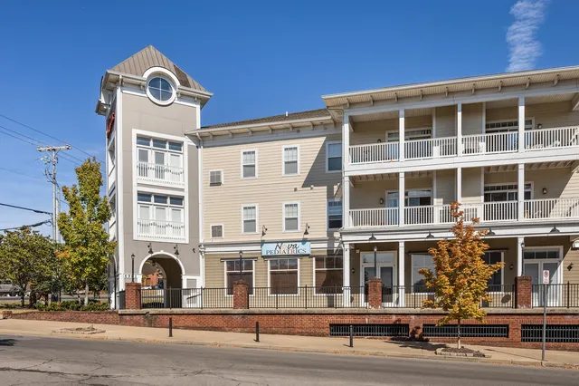 $2,500 | 6015 Bradford Hills Drive, Nashville, TN 37211