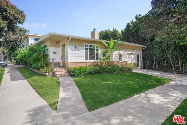 $4,390 | 601 9th Street, Unit D, Santa Monica, CA 90402