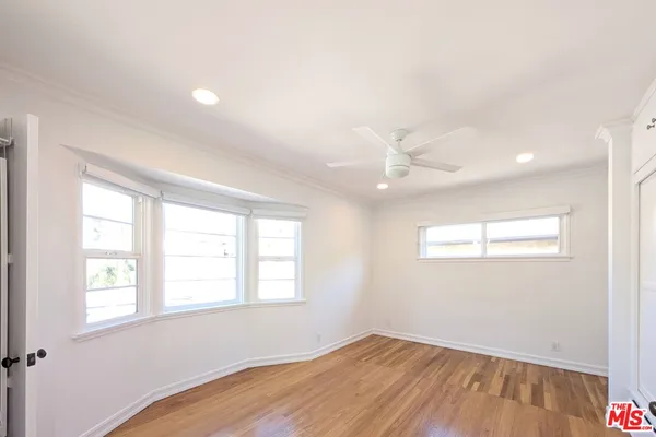 $4,390 | 601 9th Street, Unit D, Santa Monica, CA 90402