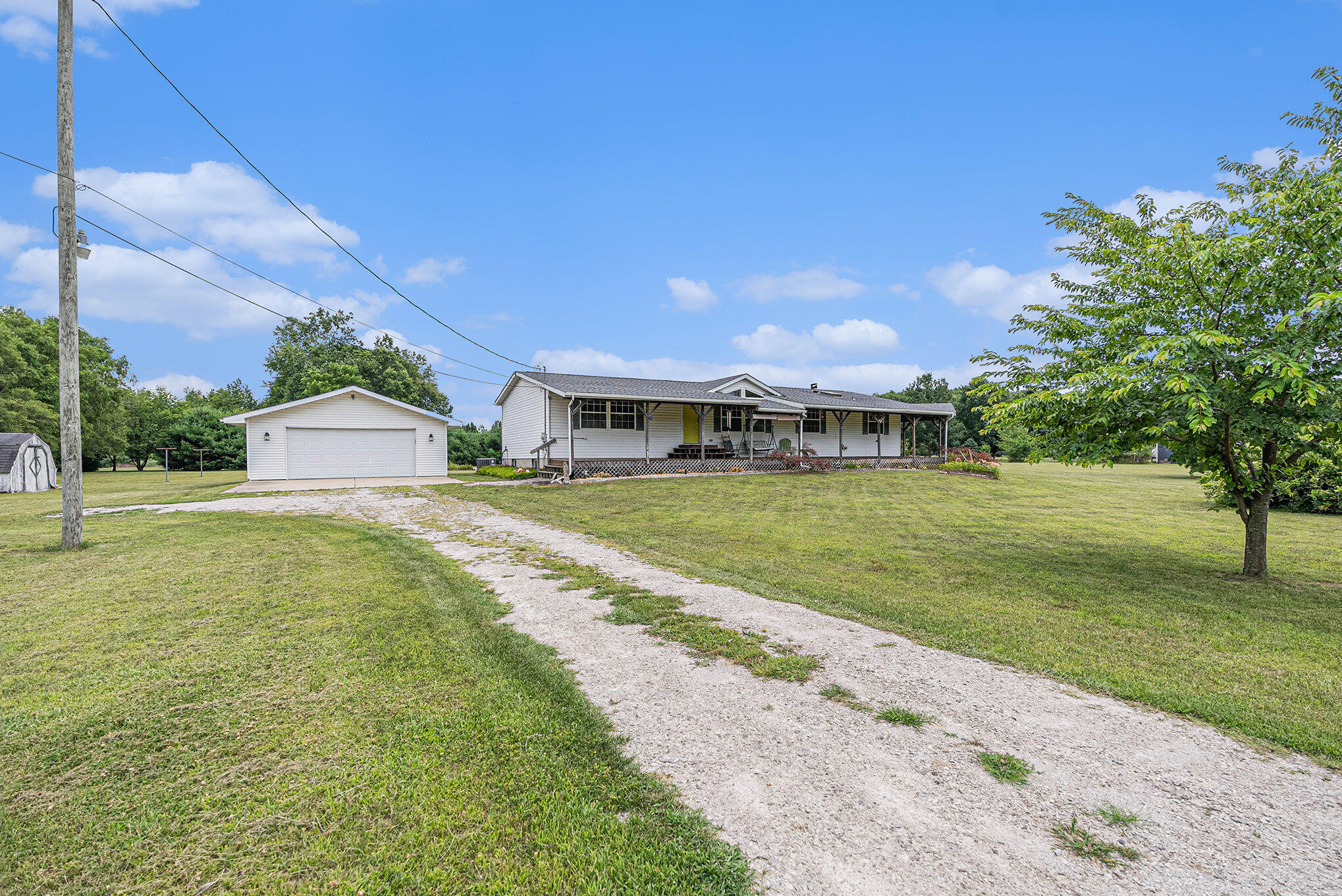 13782 Tuttle Hill Road Milan, MI 48160 - Photo 25 of 29 003_a7s00200