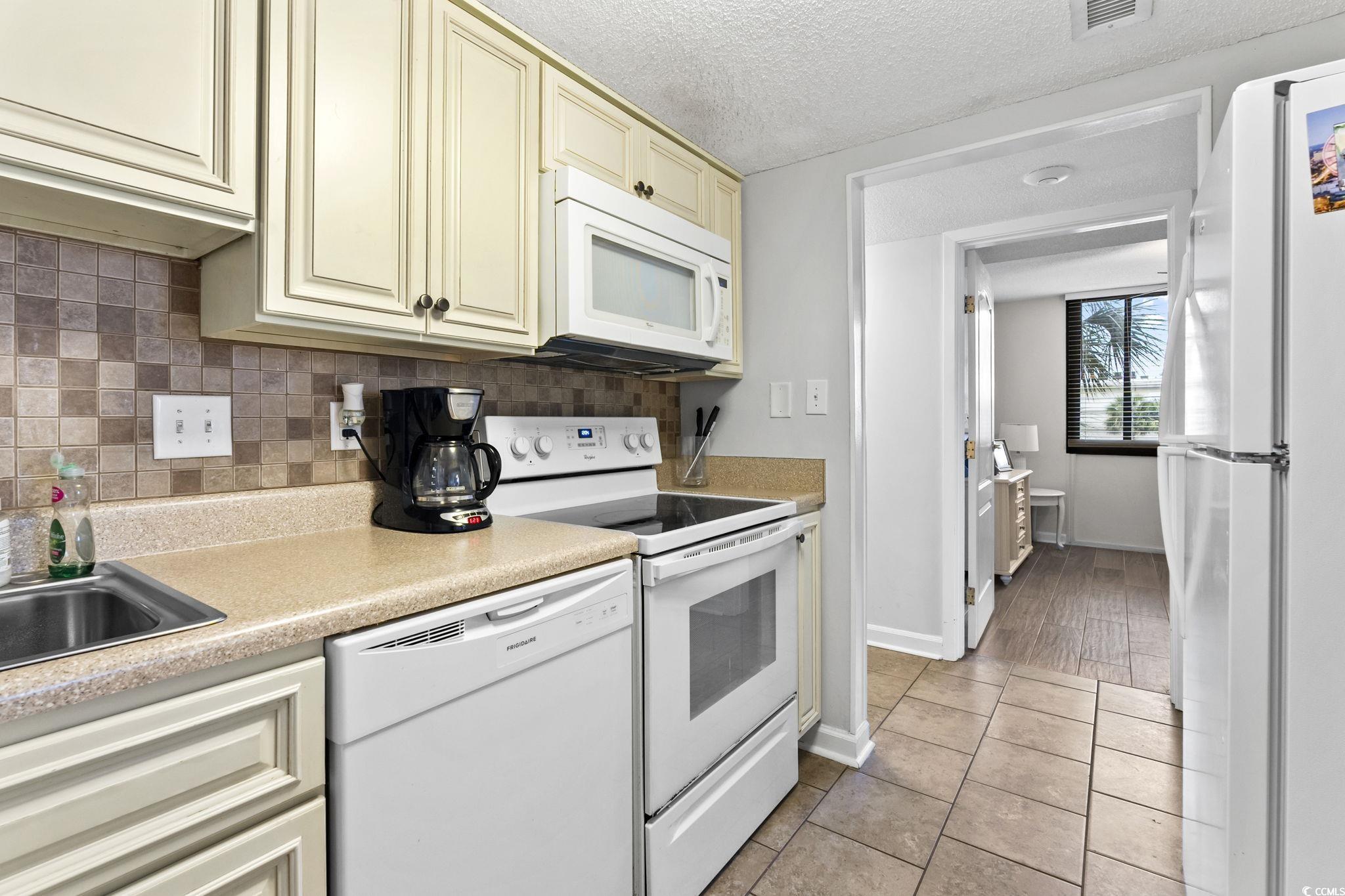 601 Mitchell Drive, Unit 206 Myrtle Beach, SC 29577 - Photo 10 of 30