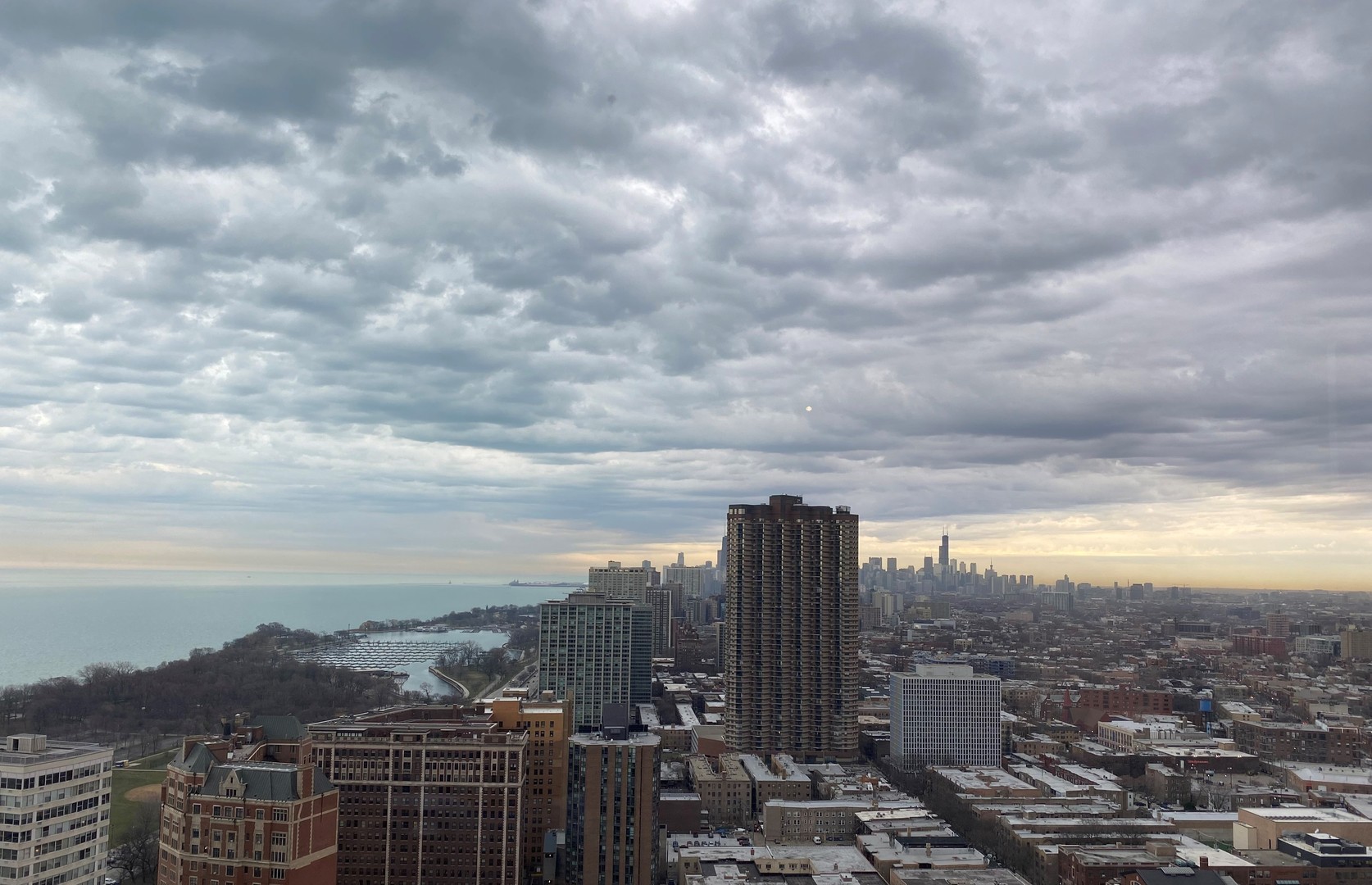 655 West Irving Park Road, Unit 3717 Chicago, IL 60613 - Photo 18 of 22 a view of a city