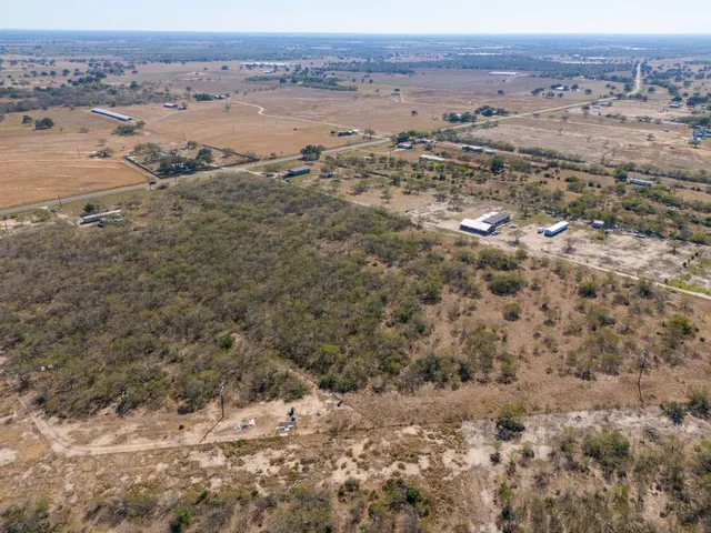 $120,000 | 570 Farm To Market 466, Gonzales, TX 78629