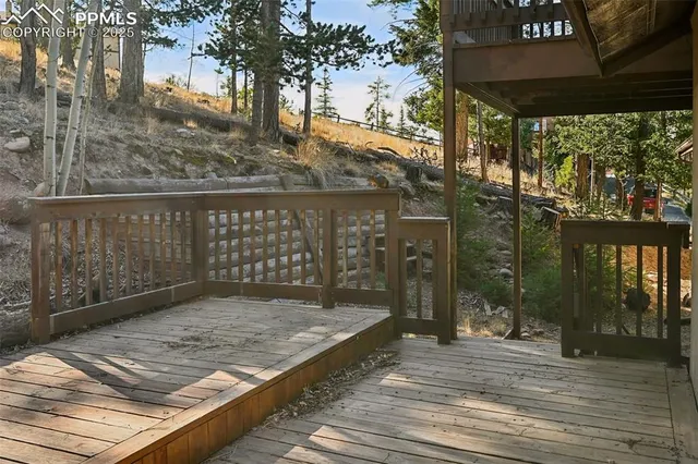 a view of a outdoor space