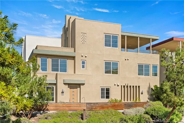 $1,658,888 | 608 Cultivate, Irvine, CA 92618