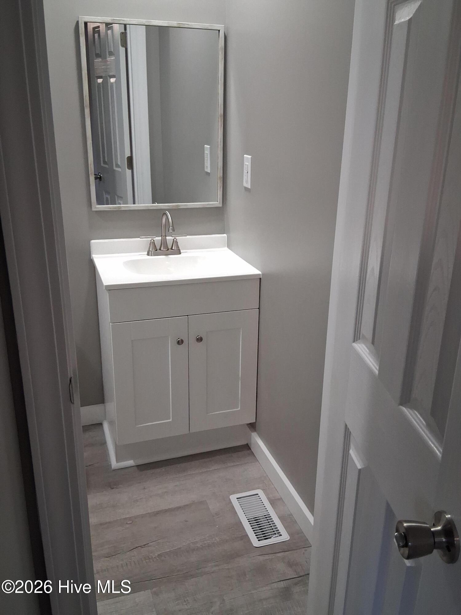 2307 Carey Road Kinston, NC 28504 - Photo 5 of 21 Gallery Image 5