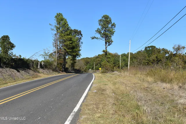 $65,000 | 2 Marianna Road, Holly Springs, MS 38635