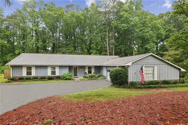 $575,000 | 2862 Dunnington Circle, Atlanta, GA 30341