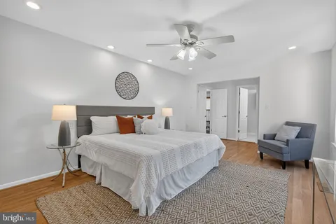 $1,247,000 | 11112 Broad Green Drive, Potomac, MD 20854