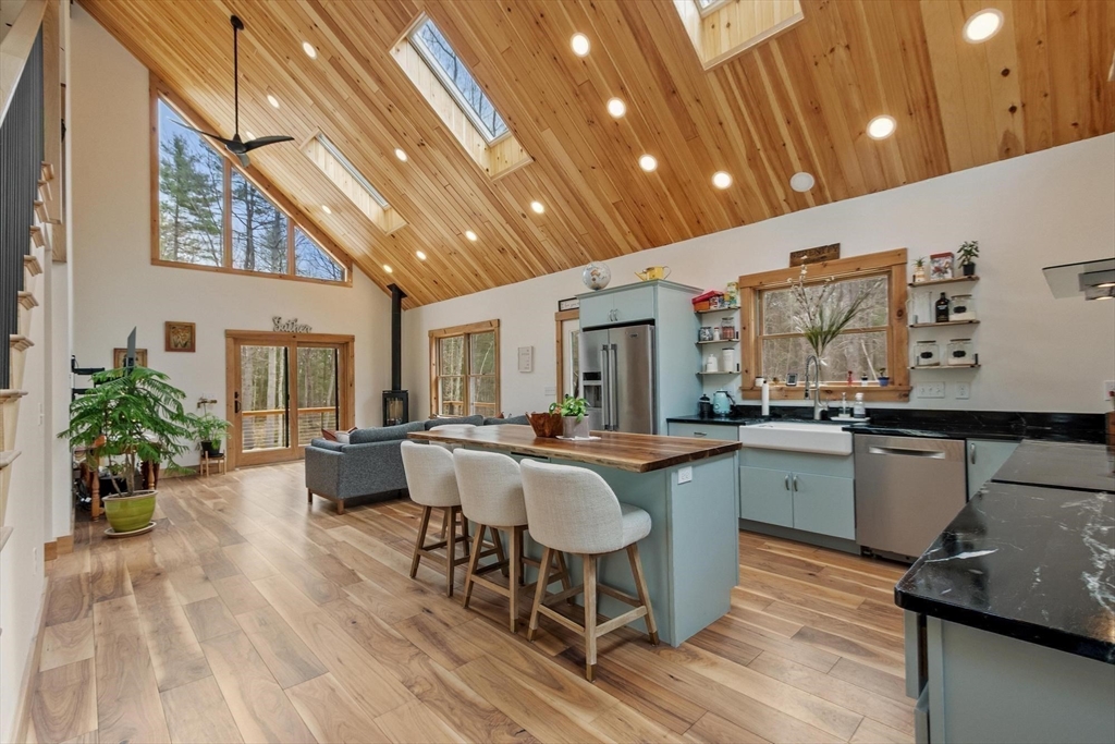 26 Pearl Road Ashburnham, MA 01430 - Photo 12 of 42