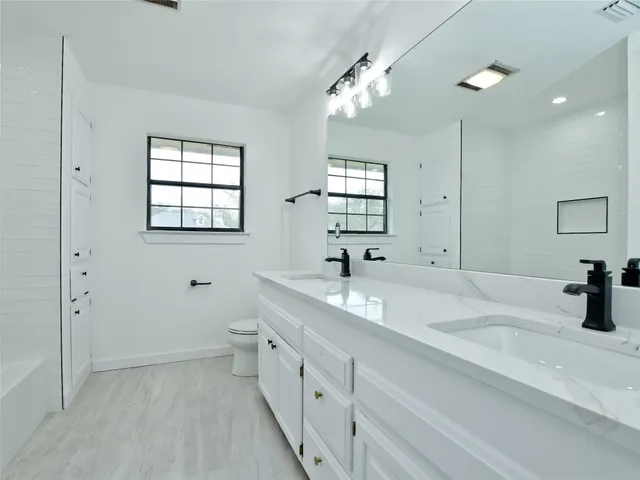 $3,400 | 307 Copperleaf Road, Lakeway, TX 78734