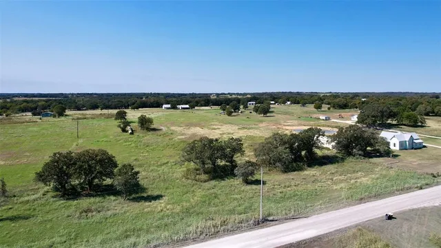 $150,000 | 1429 County Road 1429, Covington, TX 76636