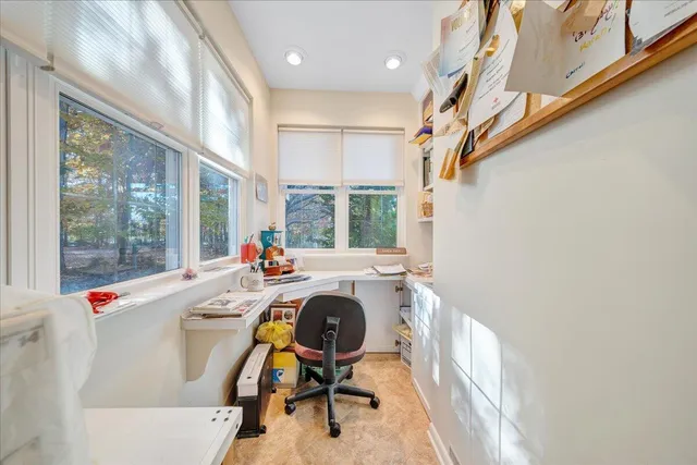 $1,450,000 | 362 Carrs Point Lane, Moneta, VA 24121