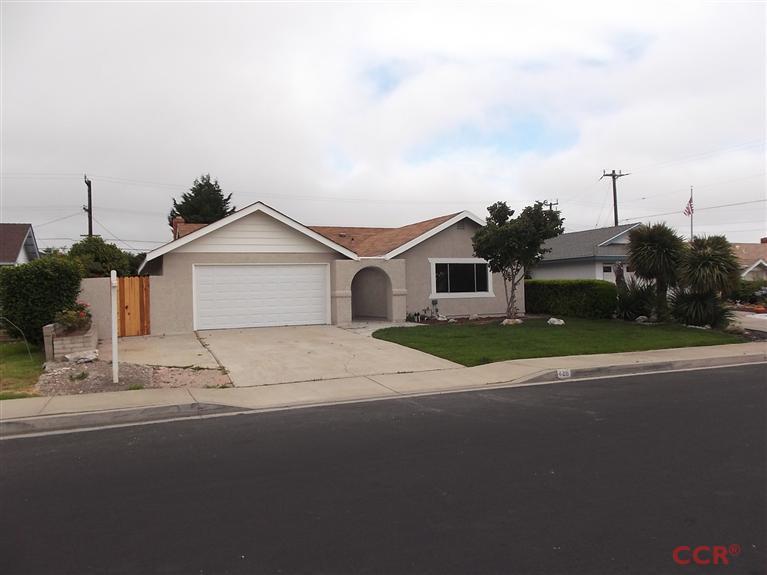 425 South R Street Lompoc, CA 93436 - Photo 3 of 13 Additional Photo