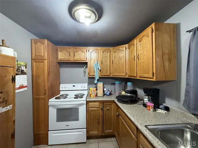 $79,000 | 415 North Elm Street, St. Elmo, IL 62458