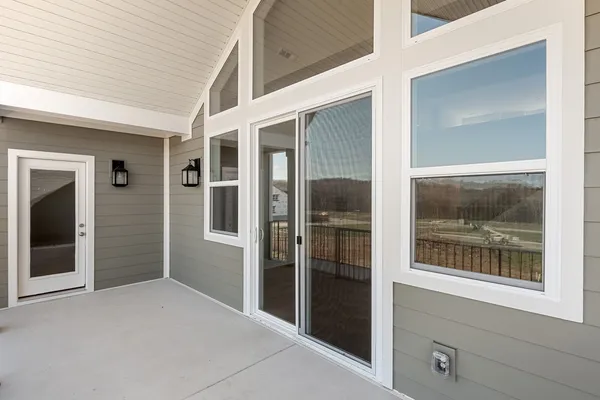a view of an entryway of house