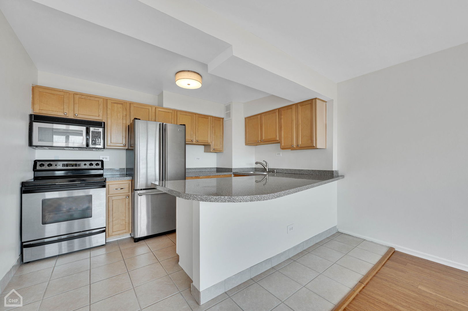 6030 North Sheridan Road, Unit 603 Chicago, IL 60660 - Photo 5 of 13