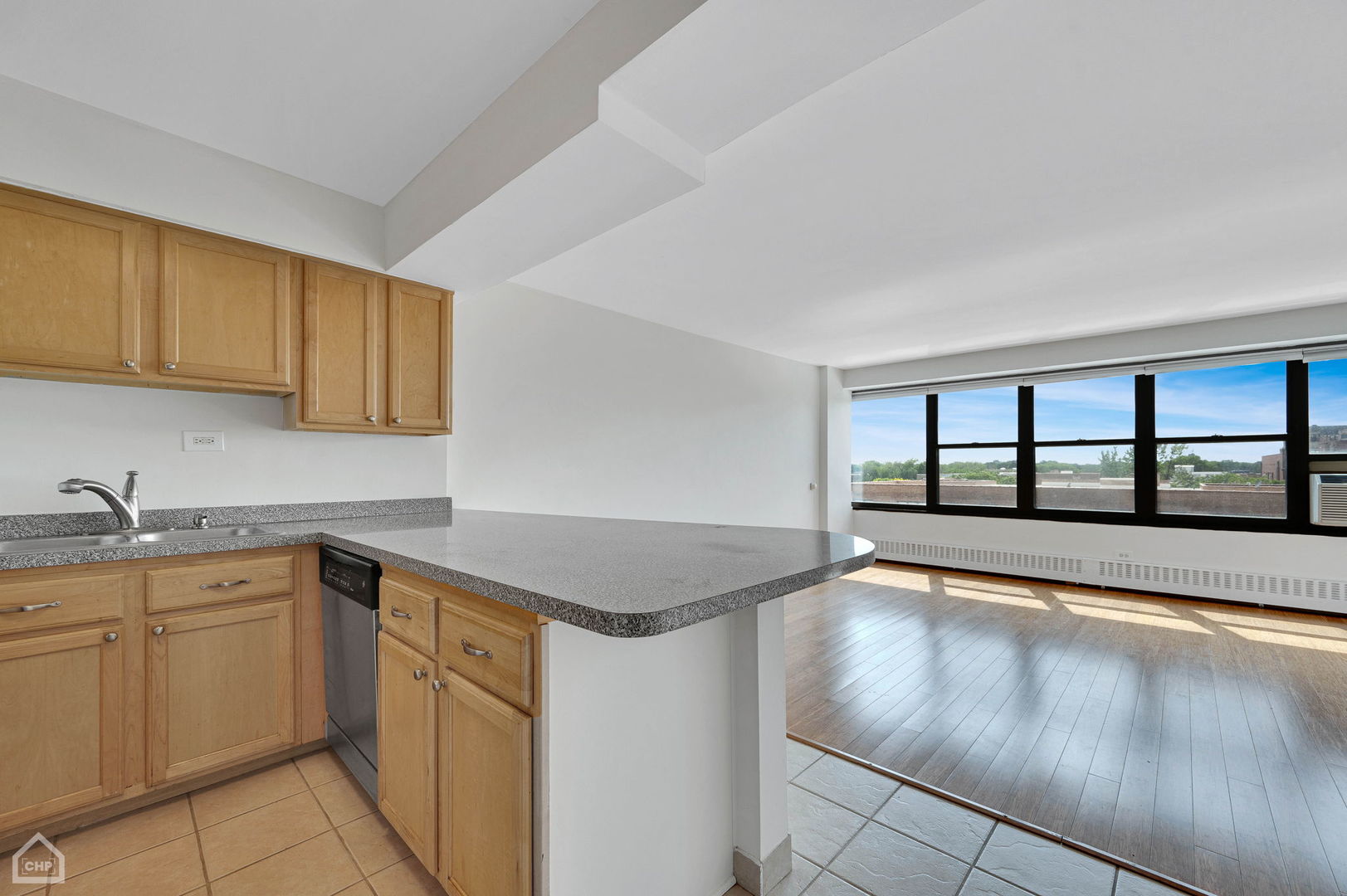 6030 North Sheridan Road, Unit 603 Chicago, IL 60660 - Photo 7 of 13
