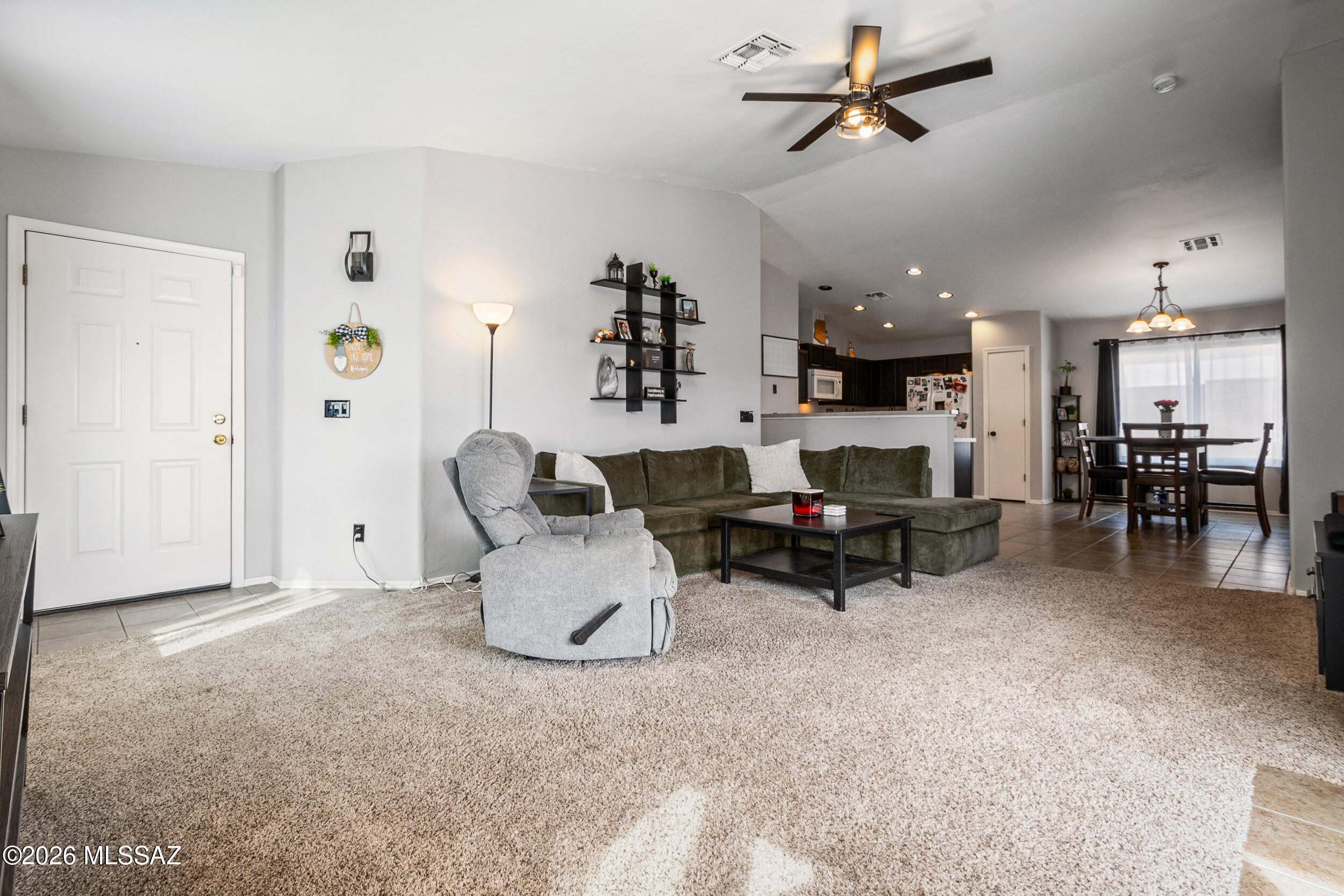 7677 South Meadow Spring Way Tucson, AZ 85747 - Photo 20 of 39 021
