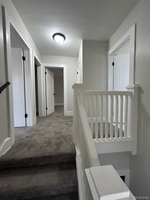 425 West Iroquois Road Pontiac, MI 48341 - Photo 24 of 41 Gallery Image 24