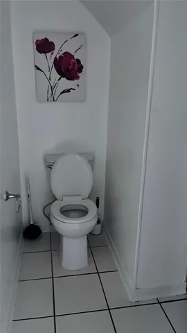 a view of a backyard with a small cabin