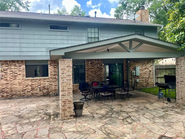 $1,900 | 3130 Beaver Glen Drive, Kingwood, TX 77339