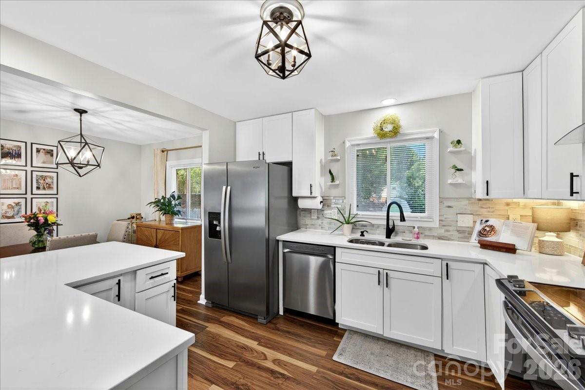 5907 Bluebonnet Road Charlotte, NC 28212 - Photo 12 of 37