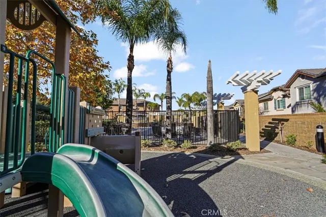 $799,999 | 20016 Satsuma Circle, Saugus, CA 91350