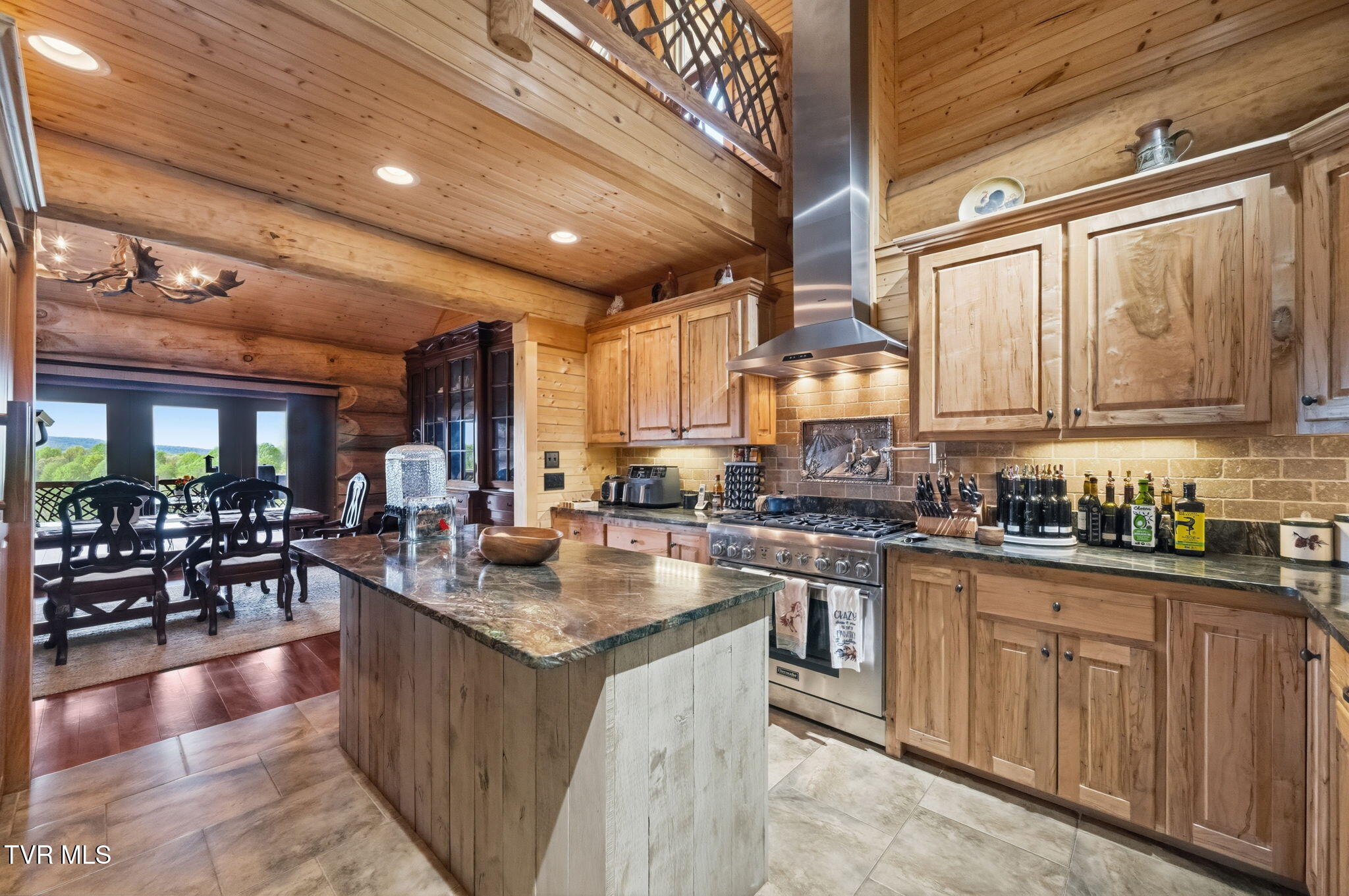 2835 Cross Mountain Road Shady Valley, TN 37688 - Photo 14 of 104 070