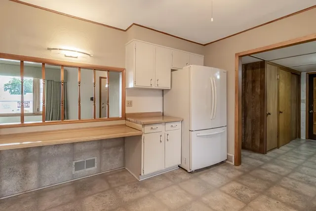 $164,900 | 204 1st Street, Welcome, MN 56181